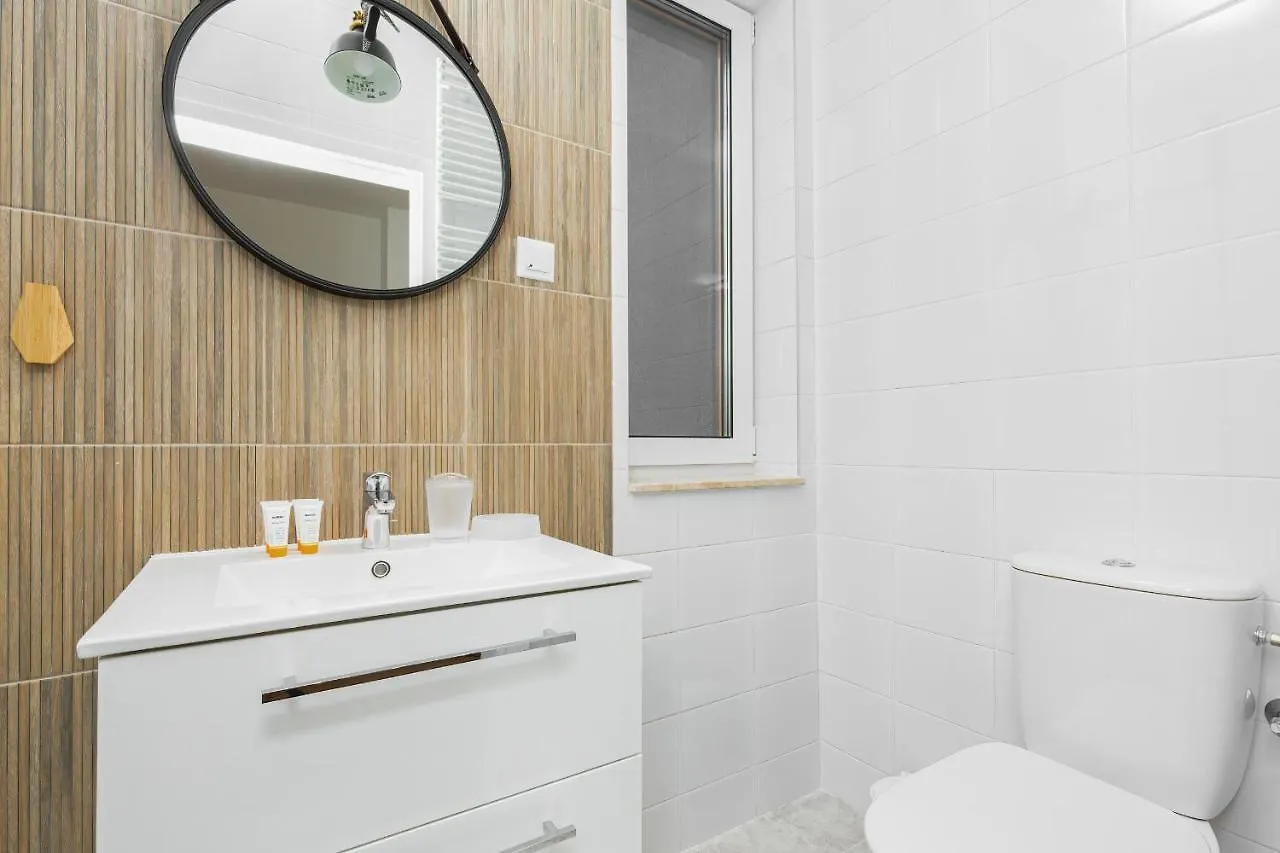 Vincent'S Cozy Apartments Warsaw By Renters 0*,